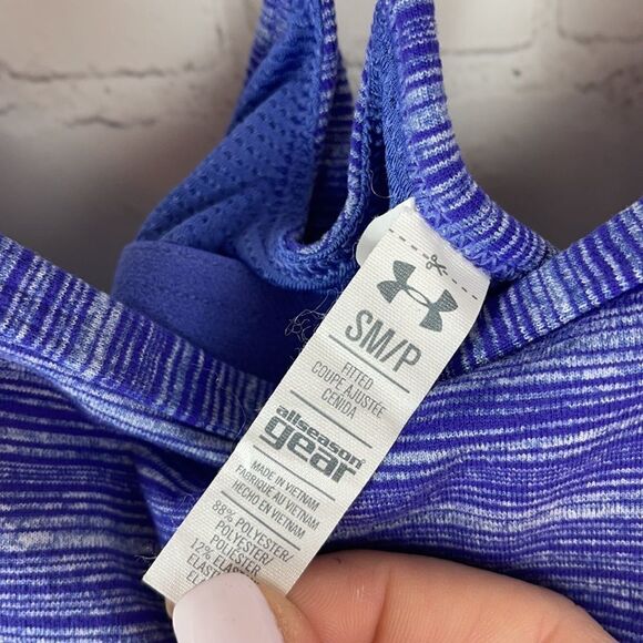 Under Armour Built In Bra Tank - Picture 5 of 5